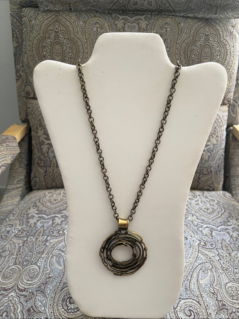Bronze Circular Pendant Necklace